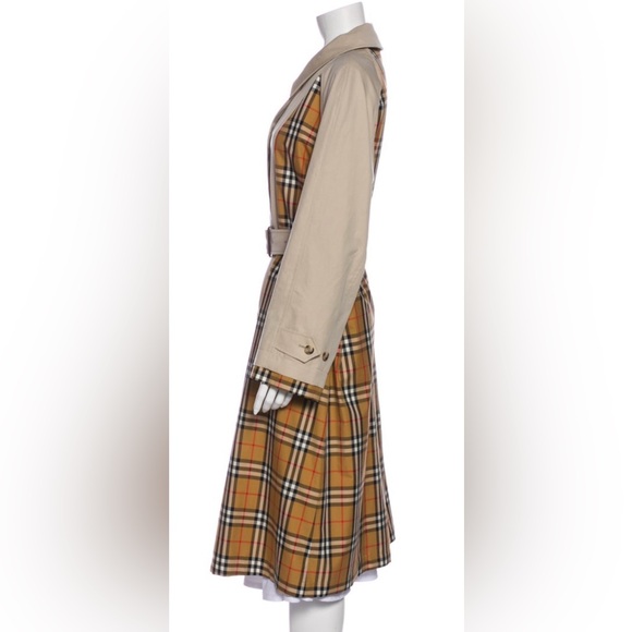 Burberry Beige Plaid Trench Coat - Picture 3 of 6
